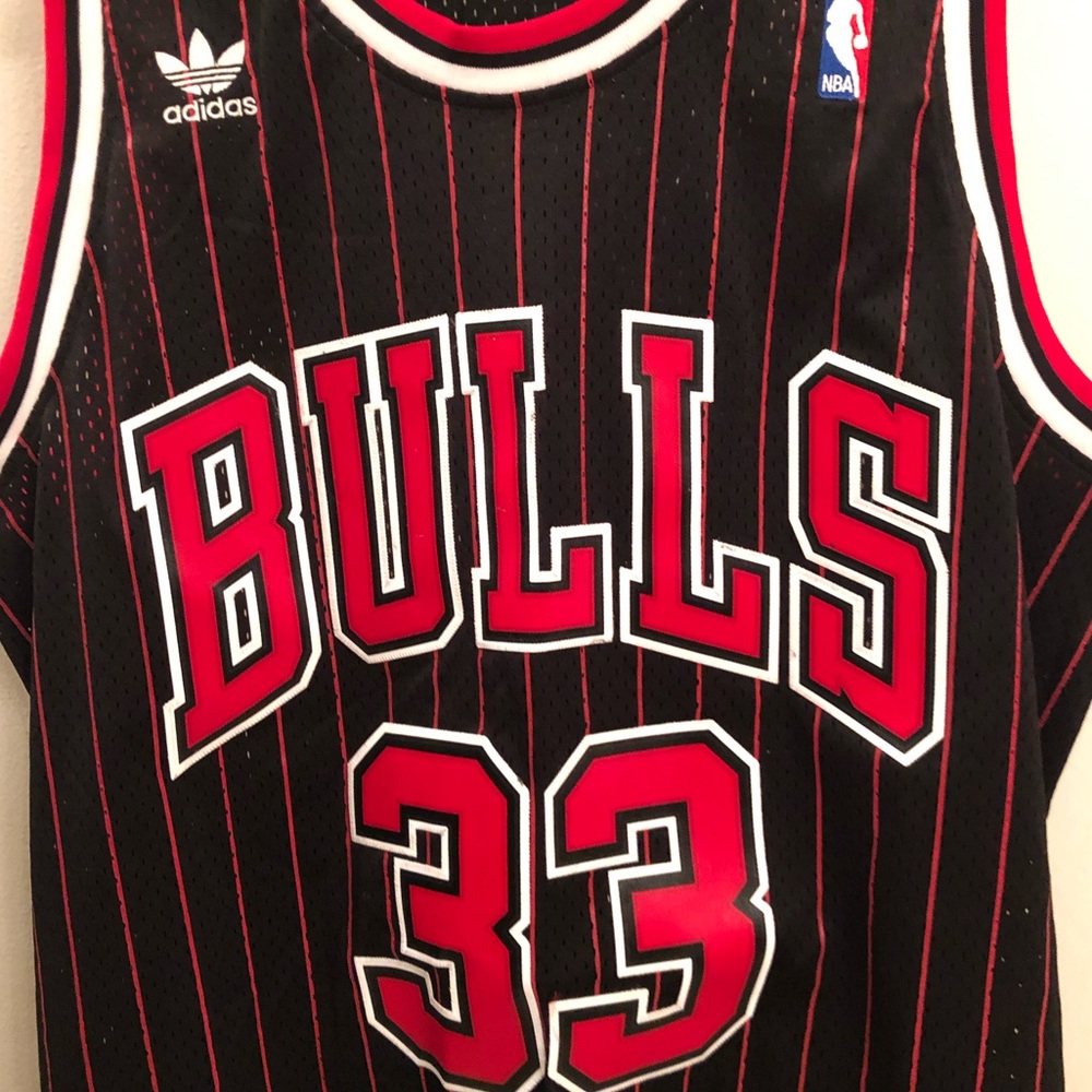 Scottie Pippen Chicago Bulls Black Pinstripe Throwback Swingman Jersey